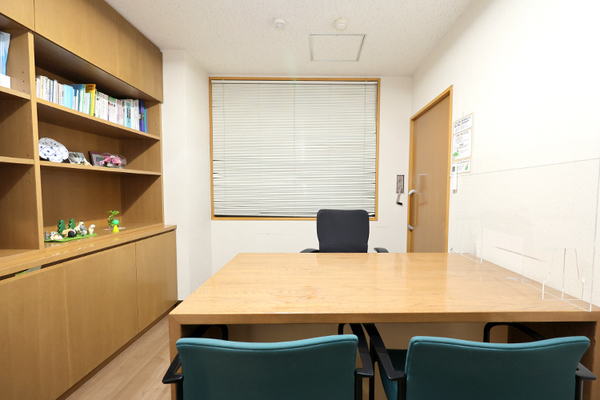 高富栄院長 コこころのクリニック2