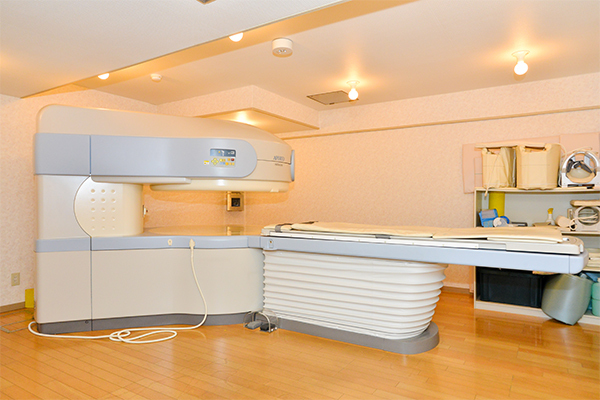 助川卓也院長、助川敦子先生 助川クリニック2