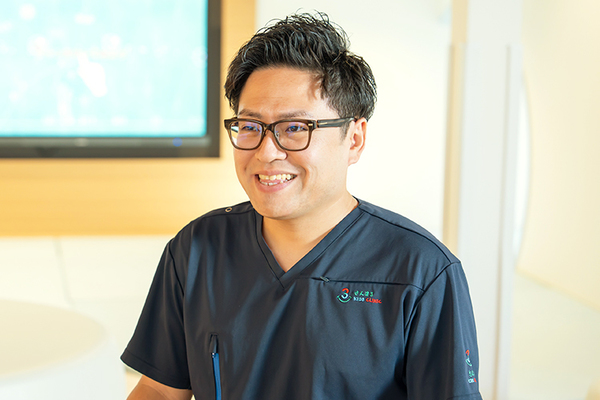 三輪剛士院長 さんまるキッズクリニック2