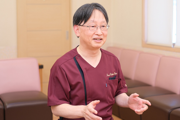 井上佳也院長 井上こどもクリニック2