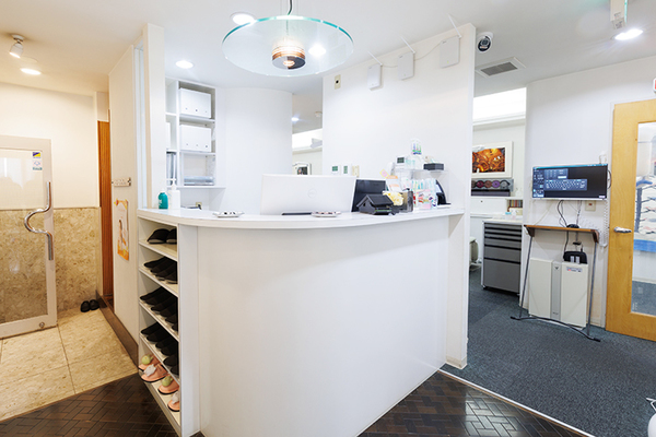 保田好秀院長 保田矯正歯科2