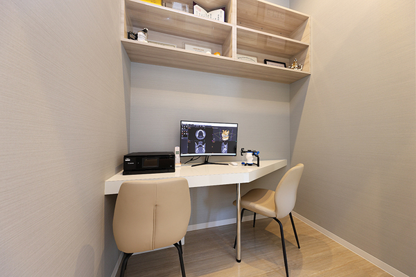 白土勇貴院長 ホワイトデンタルクリニック守谷2