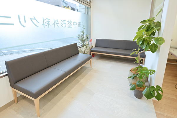 田中寛樹院長、田中真一郎名誉院長 田中整形外科クリニック2