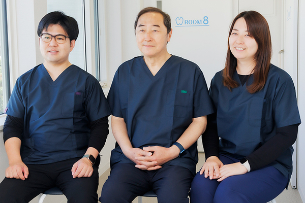 鈴木正彦院長、澤田克也副院長、澤田彩華副院長 神田歯科矯正歯科2