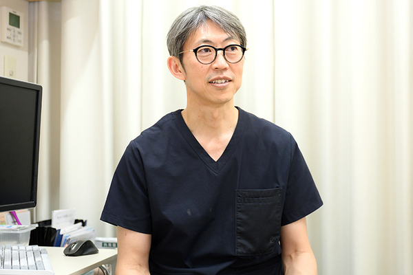 藤本栄大院長 ふじもと皮フ科クリニック2