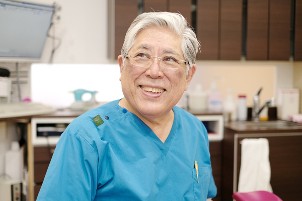 吉岡重保院長、吉岡靖峰副院長 歯科吉岡医院2