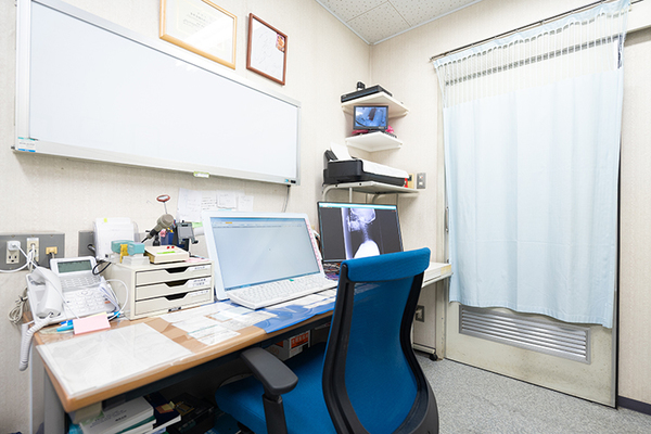 梶原隆義院長 かじわら整形外科　豪徳寺・松原院2