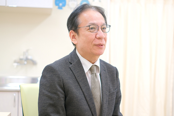 相原浩輝院長 あいはら子どもクリニック2