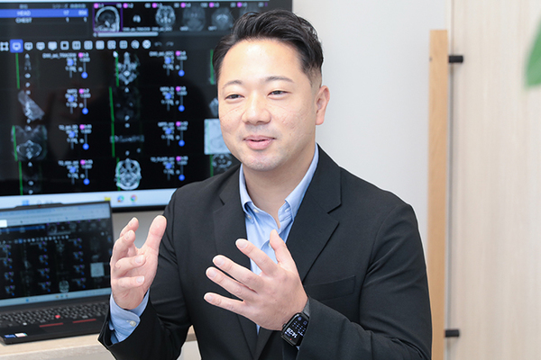 廣川佑院長 桃園通りこもれびクリニック2