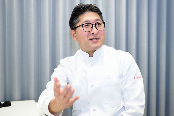 西村大輔院長 赤坂ペインクリニック2