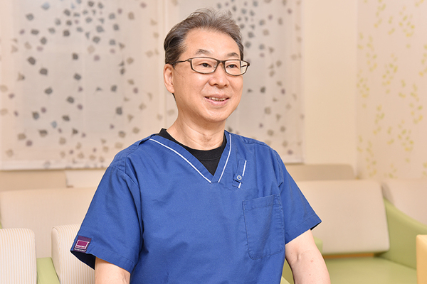 椎津敏明院長 マザーズ高田産医院2