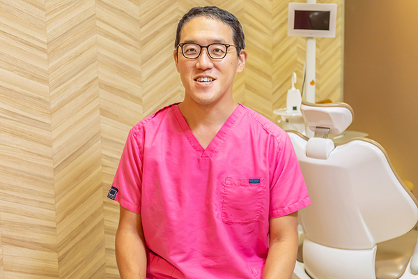 加藤秀昭院長 フェニックス歯科クリニック 2