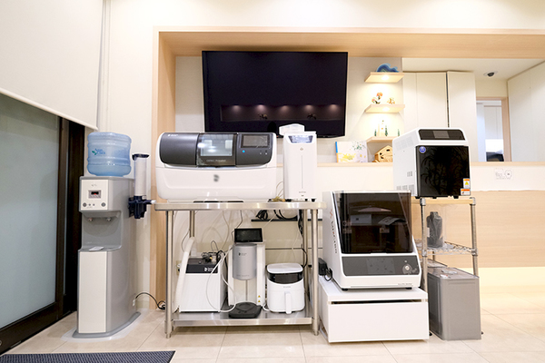 小森真樹院長 こもり歯科クリニック2