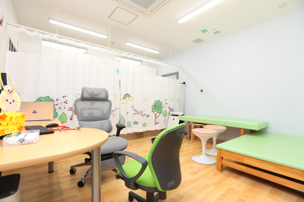 熊田知浩院長 くまだキッズ・ファミリークリニック2