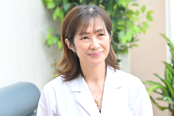 福永ひろ美院長 かんない駅前眼科クリニック2