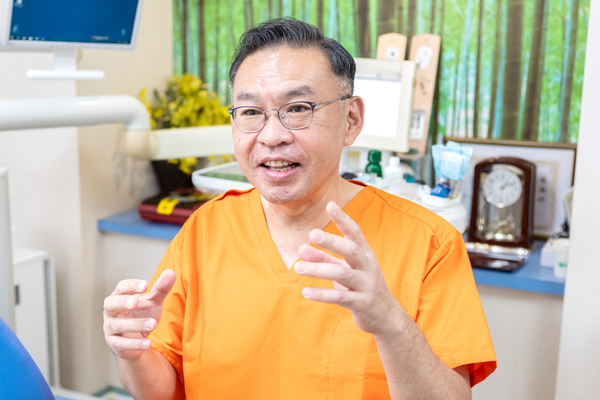 江連雅孝院長 えづれ歯科医院2