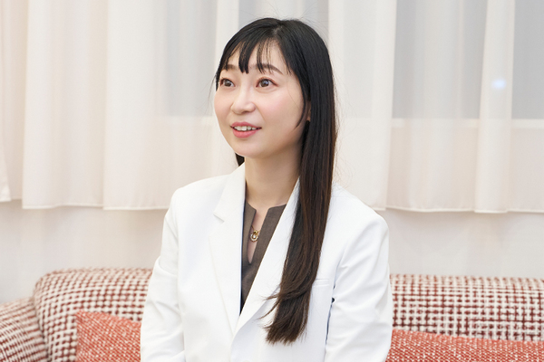 高橋朋穂院長 柿の木坂内科皮膚科クリニック2