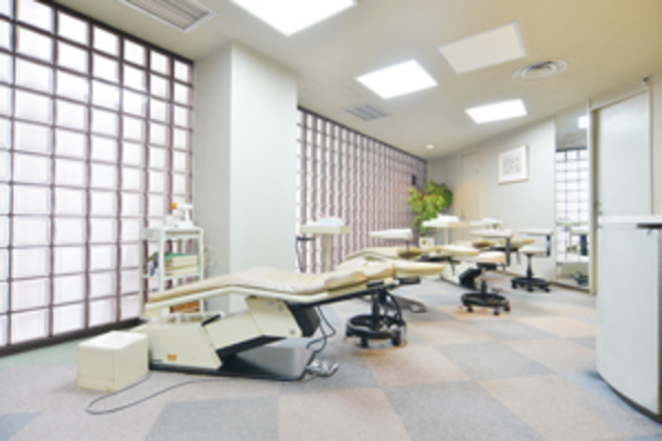 高橋道義院長 高橋矯正歯科医院2