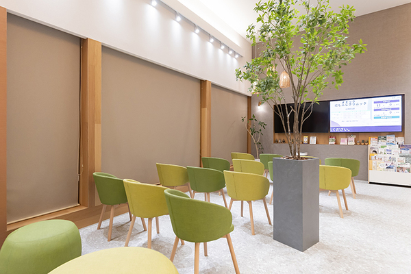 山崎万理子院長 メドックにしふじクリニック2