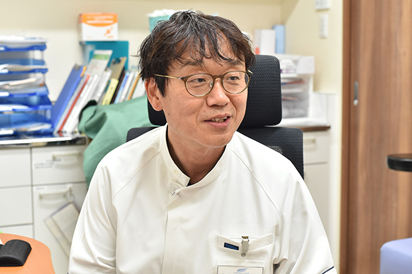 福田康文院長 ふくだクリニック2