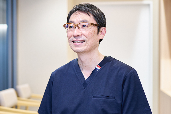 夏錦言院長 赤坂グリーンクロス 胃と大腸の内視鏡消化器内科クリニック 溜池山王院2