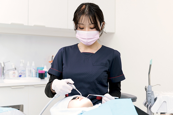 石井康鉉院長 Kデンタルクリニック成城2