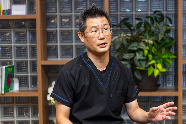 河井浩志院長、河井伸一副院長 河井脳神経外科2