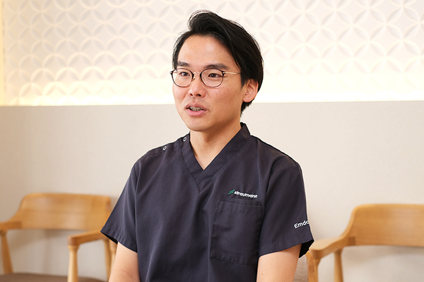 上田聡太院長 江田あおば歯科・矯正歯科2