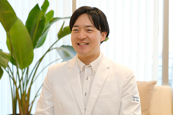 千賀一功院長 花小金井千賀整形外科2