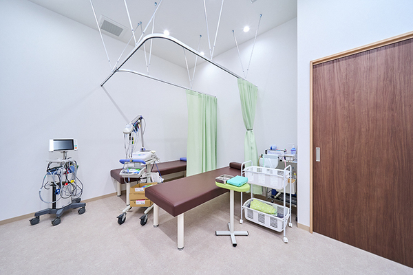 安崎弘晃院長 金沢能見台内科総合クリニック2