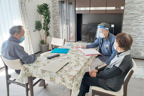 谷仲謙一院長 やなかクリニック2