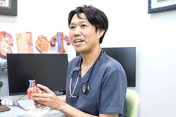 中山陽介院長 いやさか腎クリニック2