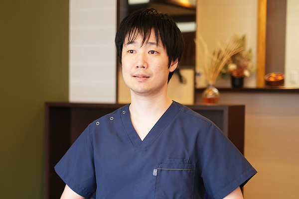 川畑龍太郎院長 等々力駅前歯科クリニック2