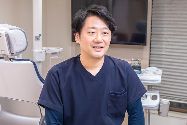 村尾宗太院長 ムラオ歯科クリニック2
