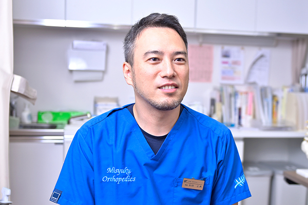 有田正典院長 三宿通り整形外科クリニック2