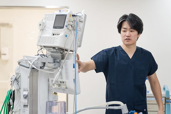 浅越佑太郎院長 東京日本橋 早期肺がん日帰り手術クリニック2