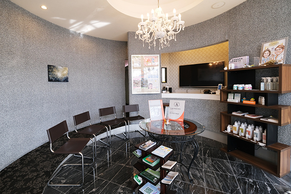 高木啓二院長 オーラルクリニック宮崎台2