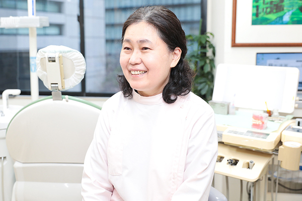 玉野幸子院長 駿河台歯科2