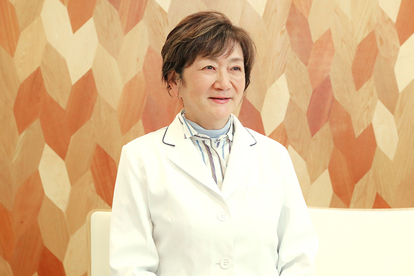 大林きよ子院長、大林倫子副院長 マツイ医院2