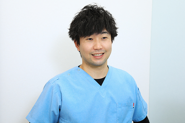 山村邦仁院長 Kuniデンタルクリニック2