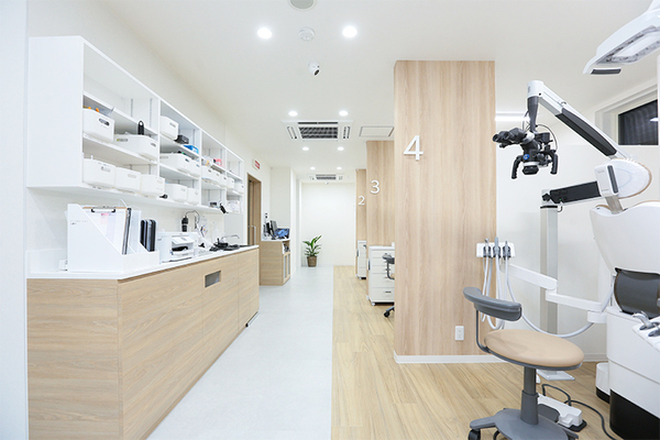 藤平智広院長 ふじひら歯科クリニック2