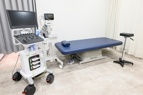 川田真大院長 堂島かわだクリニック2