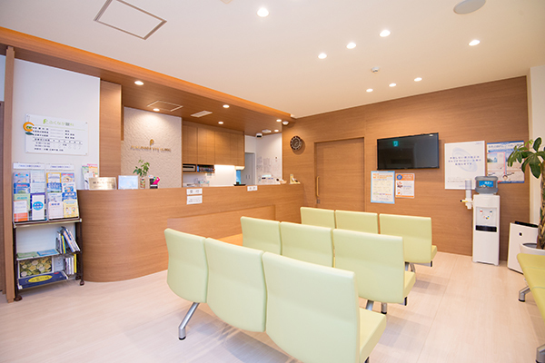 福永崇樹院長 ふくなが眼科2