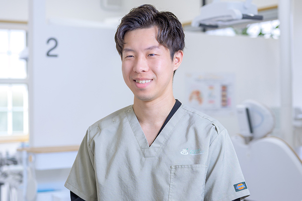 川原龍斗院長 かわはら歯科 新小郡クリニック2