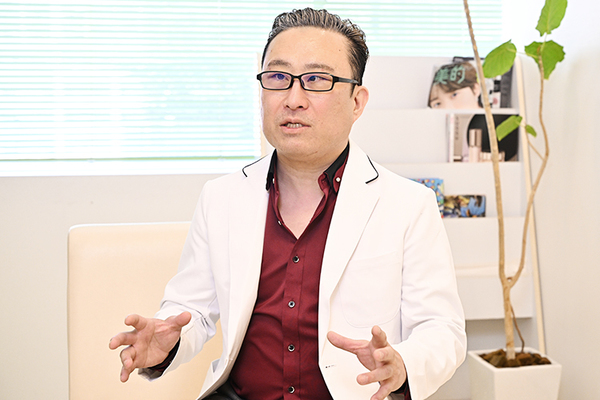 高田嘉尚理事長 ハート歯科クリニック2