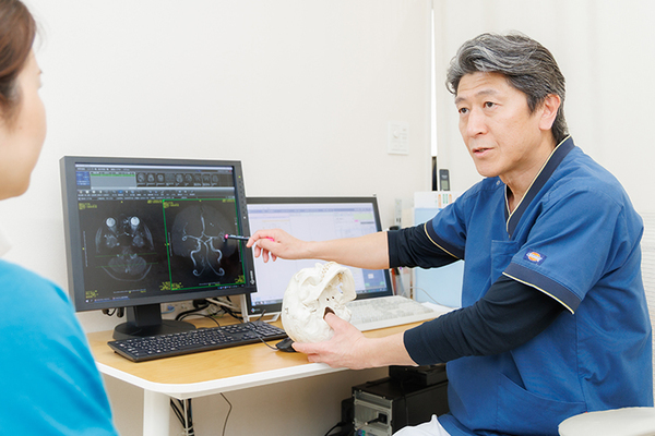 八尋龍巳院長 やひろ脳神経外科2