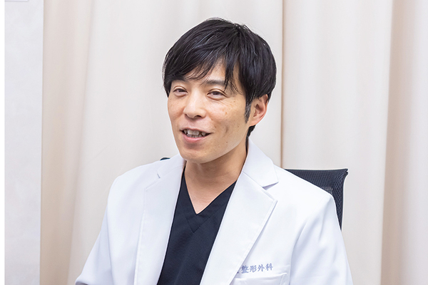 浦田泰平院長 UT整形外科 武蔵浦和2