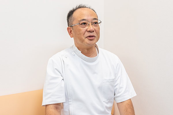 関根裕明院長 かごはら駅前歯科クリニック2