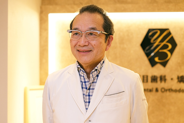 前多啓博院長、前多光博先生 四谷三丁目歯科・矯正歯科2