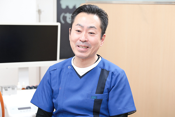 峯亮院長 地蔵通りみね歯科2